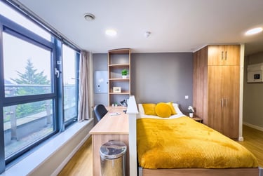 1 bed studio, Potterrow, Old Town, Edinburgh, EH89BT - Image 4